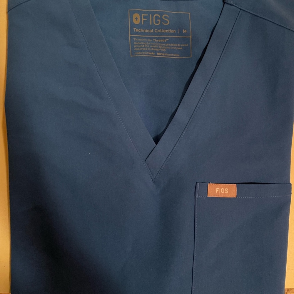 Medium Royal Blue Figs Scrub Top